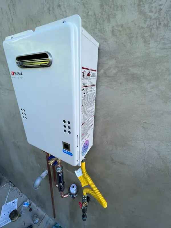 Tankless water heater installation for Lillian homes